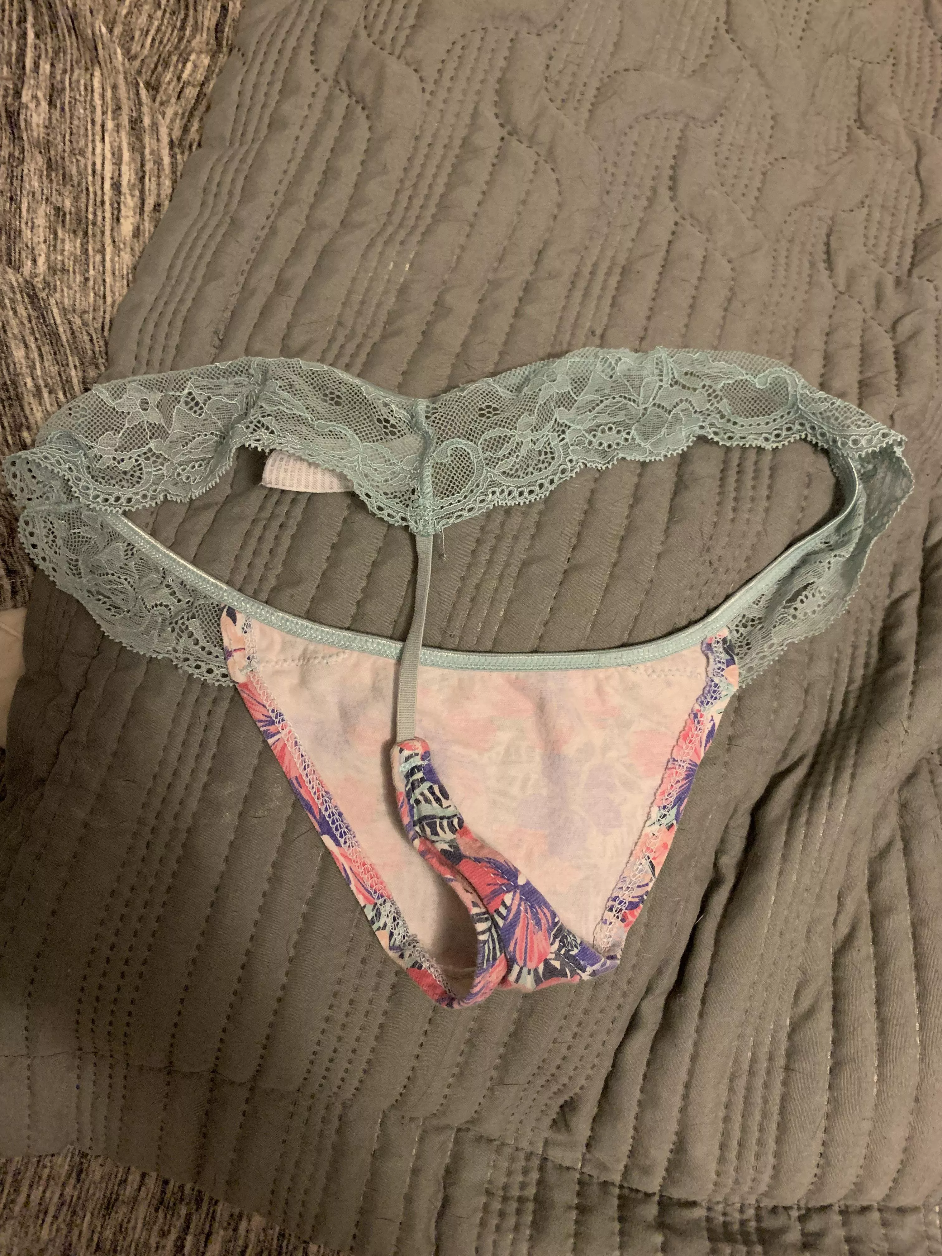 Friends thong I’ll be cumming on tonight. Along with her 34c bra.