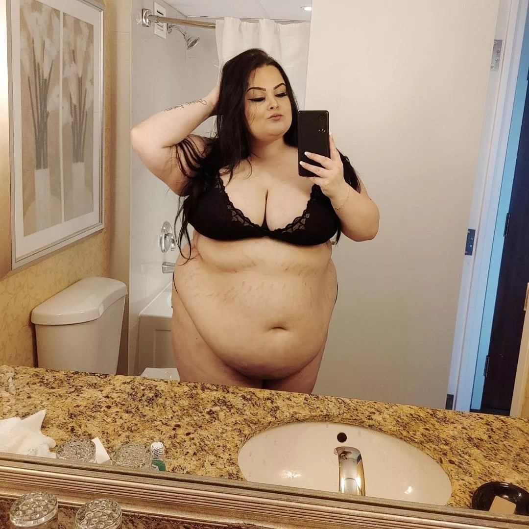 fuck me on the bathroom counter 😉