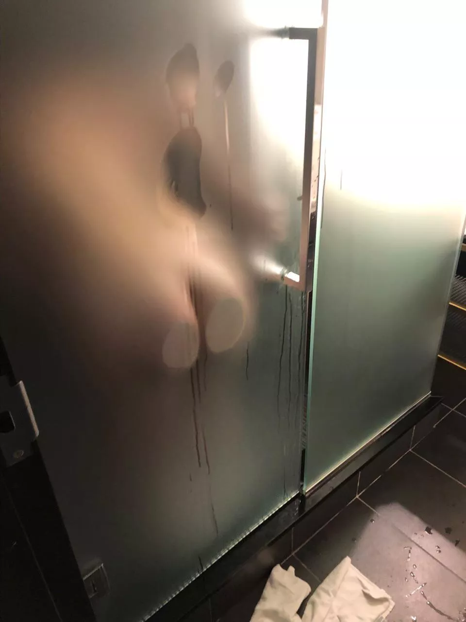 ✋fucking me in ur dreams & do it irl already😘