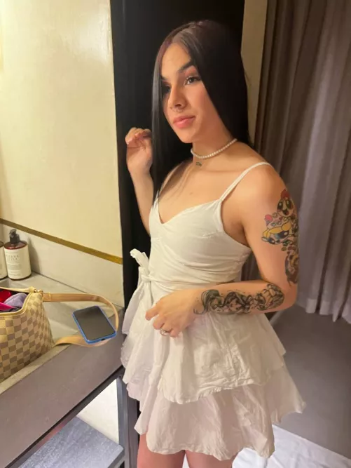 fucking with someone would be perfect, right now ,so are you free?🥰 [image]