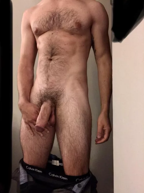 Furry snuggle bro 👋🏻