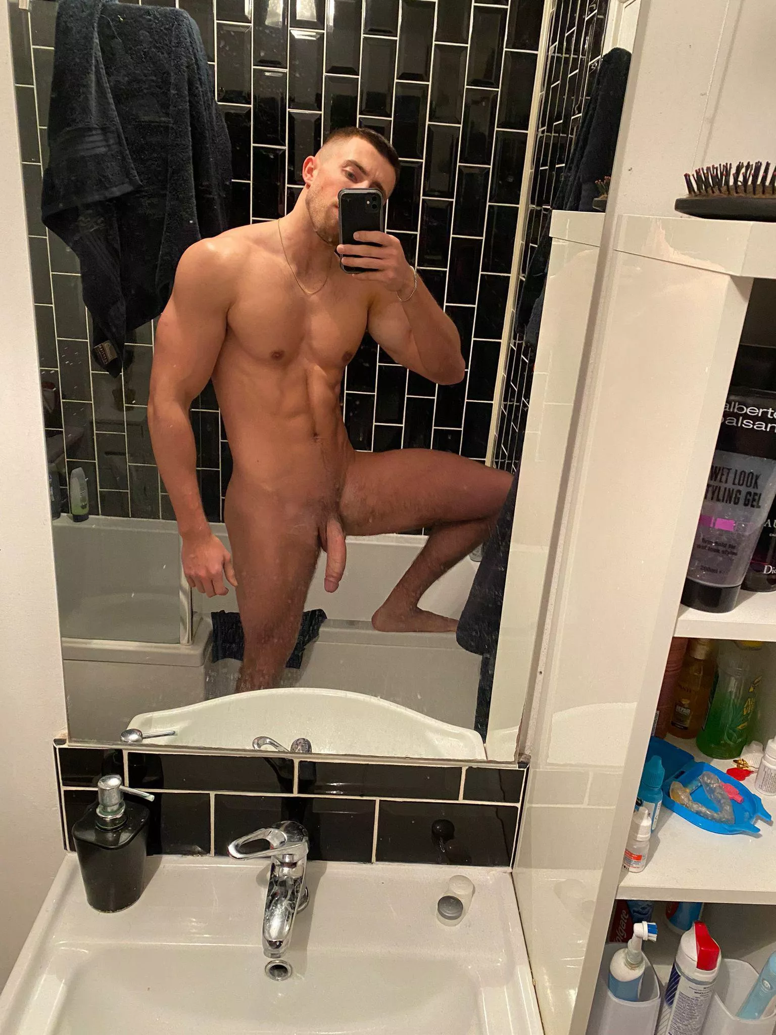 Get on all fours😈