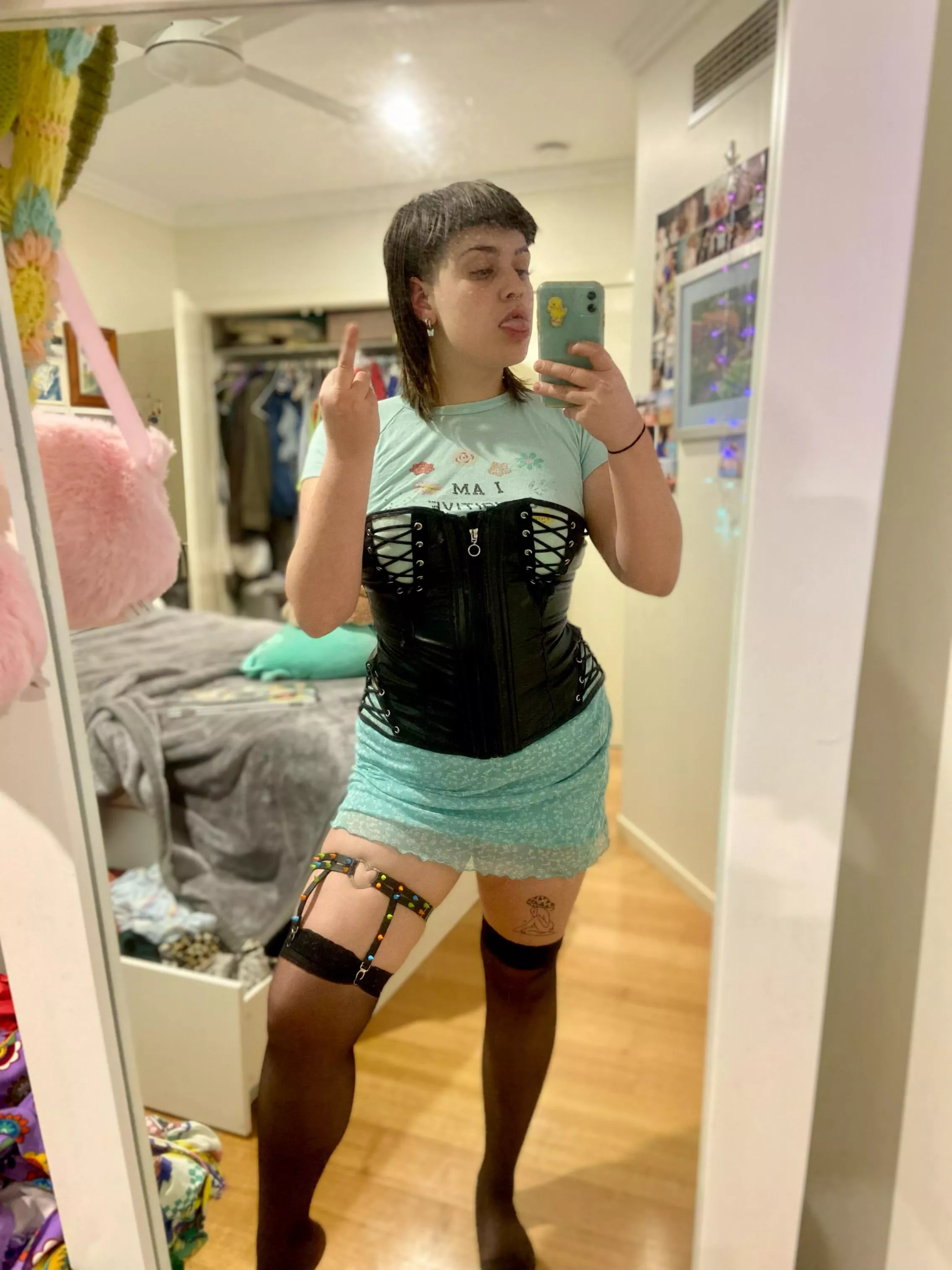 Get on your knees pathetic loser 🖕🏻