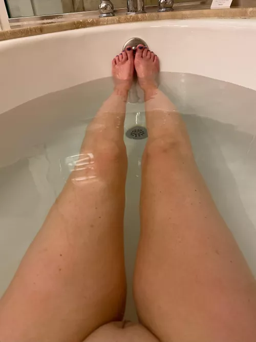Getting my pussy nice and clean for the new cock that’s going to fuck me tonight. Hubby is ready to see me filled and then fuck me after.