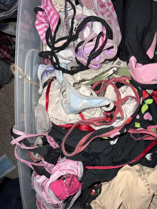 gf only wears strings