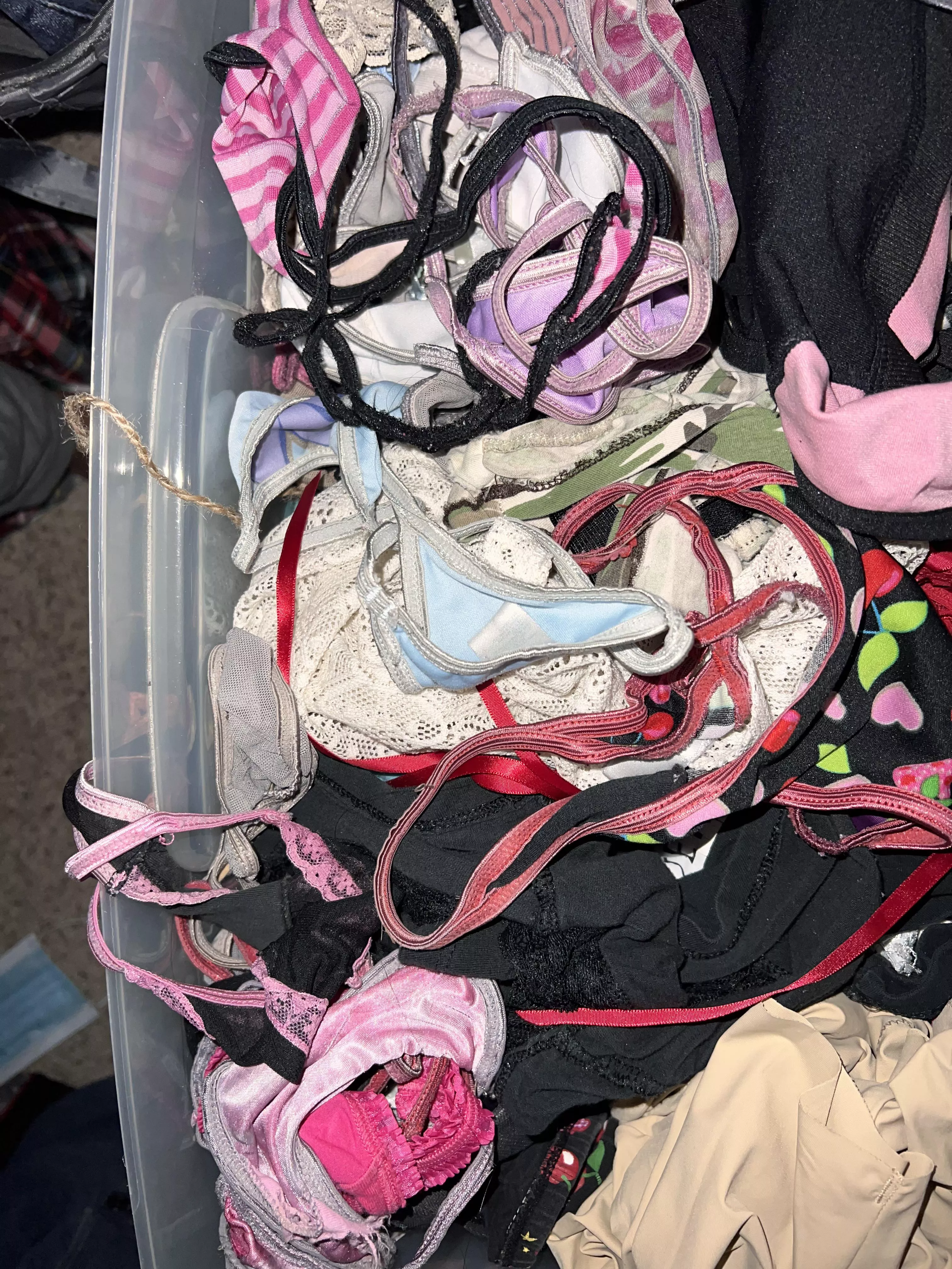 gf only wears strings