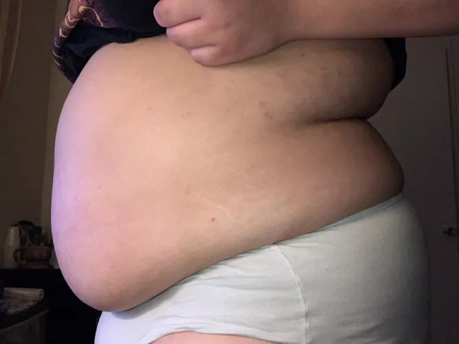 Gf’s side view 😍