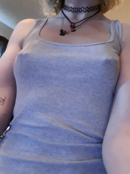 going to the store. think anyone will notice? 💋