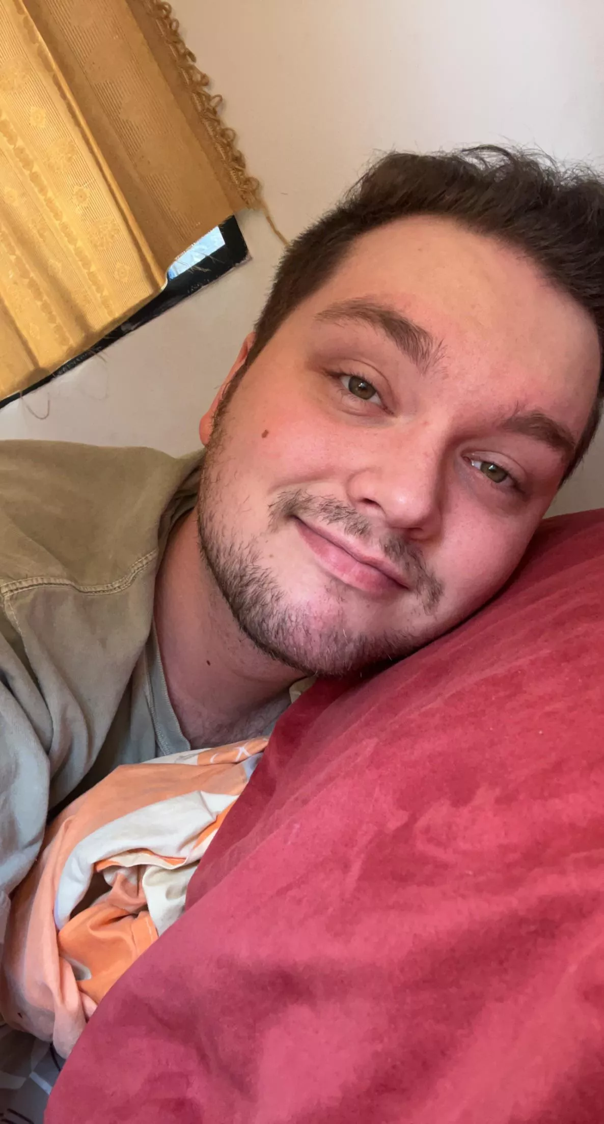 Good morning fellow gaymers 😌☀️