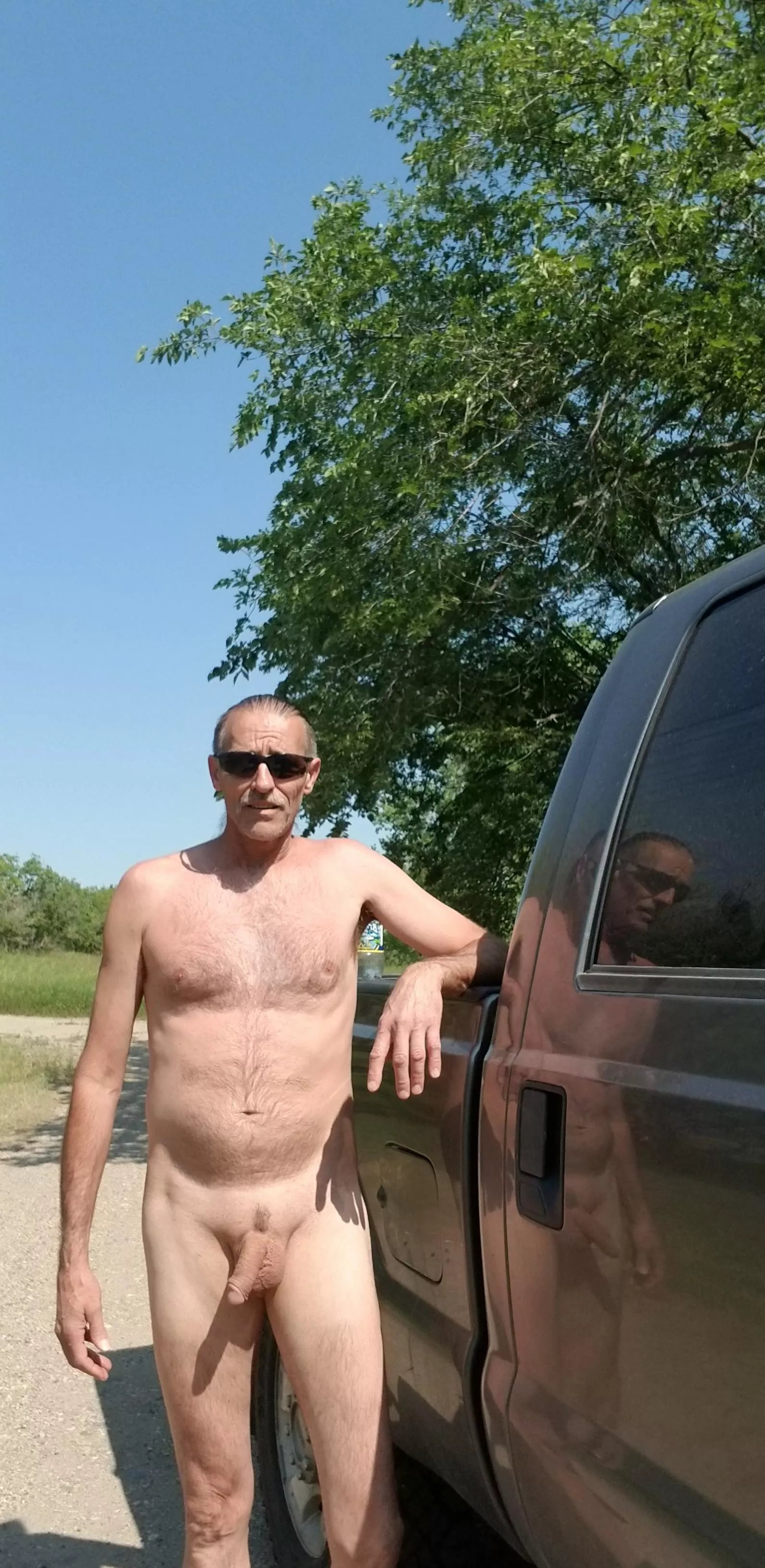 good morning from Canada enjoy your Saturday and your weekend hopefully outside if you can