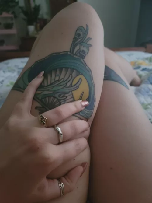 Good morning~ It's my first day on reddit, please treat me gently ♡