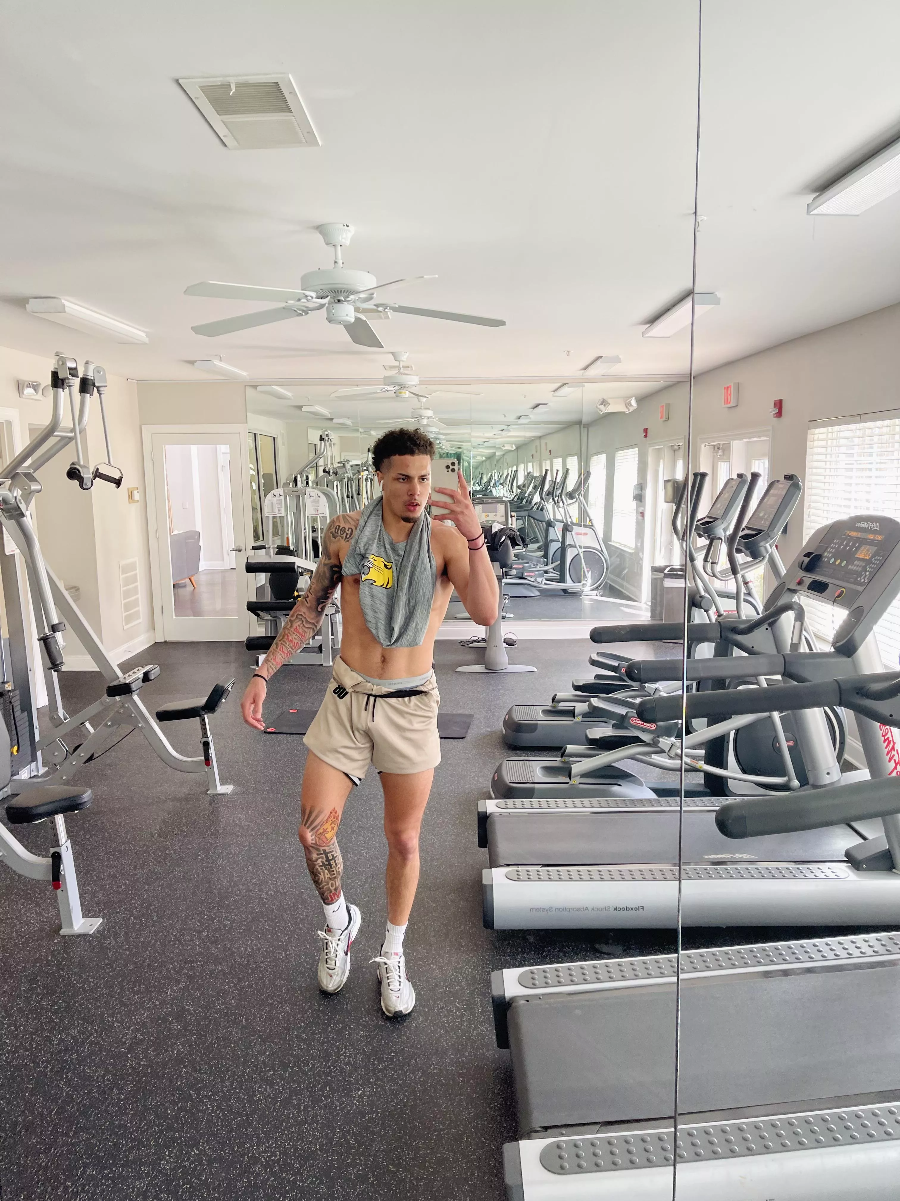 Good morning. Say it back💋 Good morning. Say it back💋