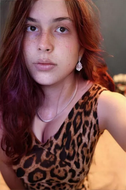 Got a new dress but i feel it kinda tight what do you think