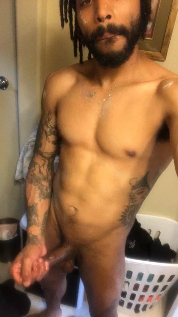 Got board doing laundry!!😋 customs available.