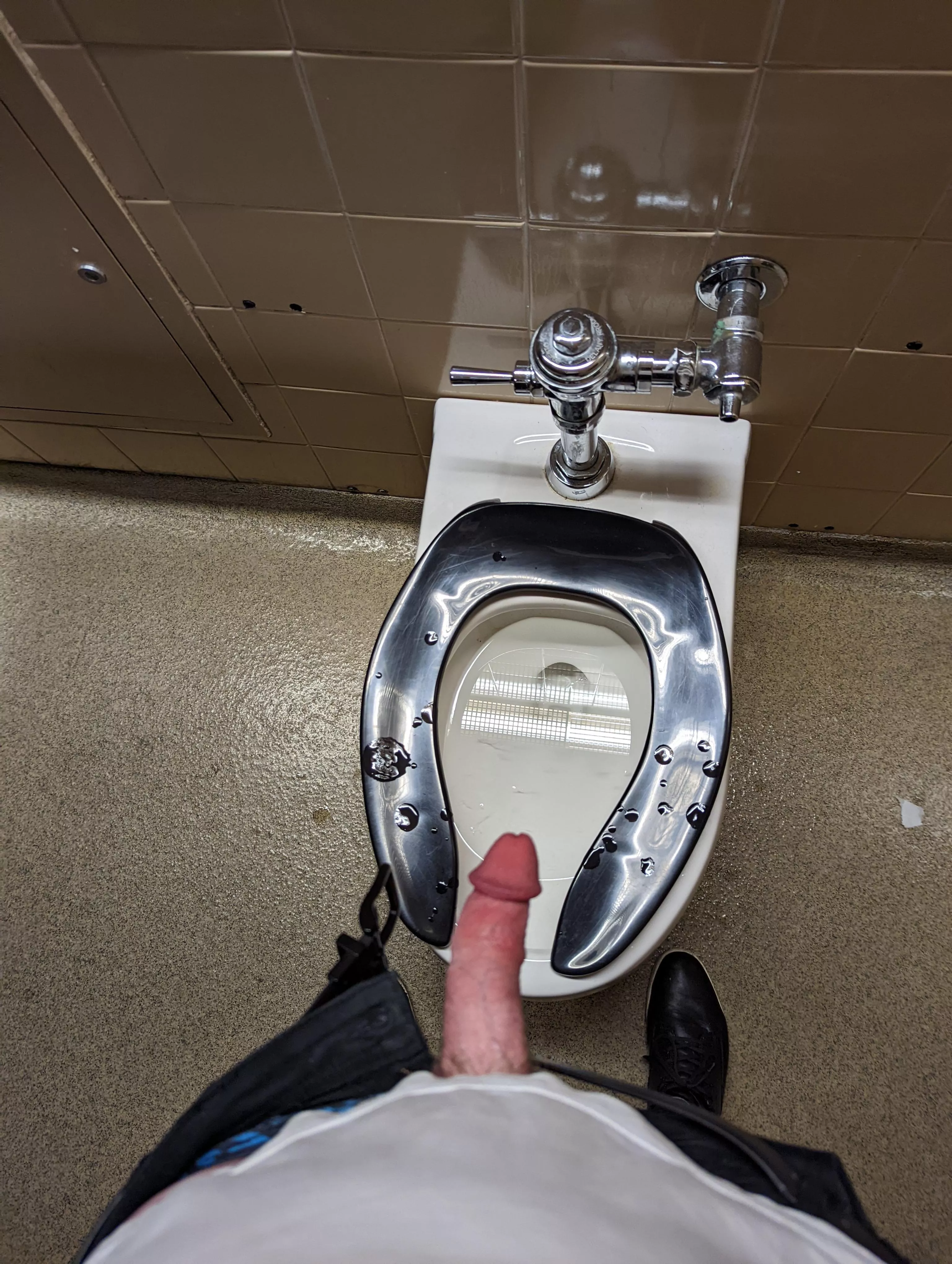 Got bored while waiting for a mouth ;-)