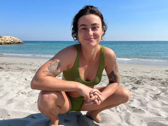 Gotta get this wet bathing suit offa me!