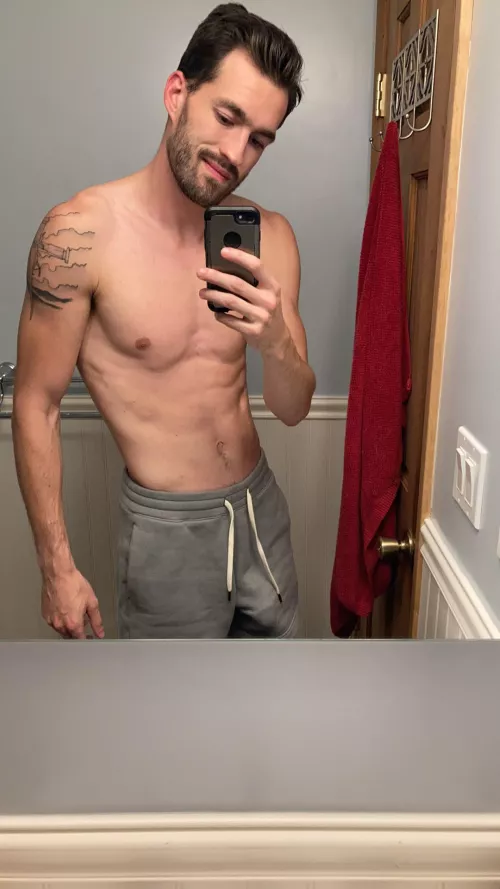 Gotta leave grey sweats