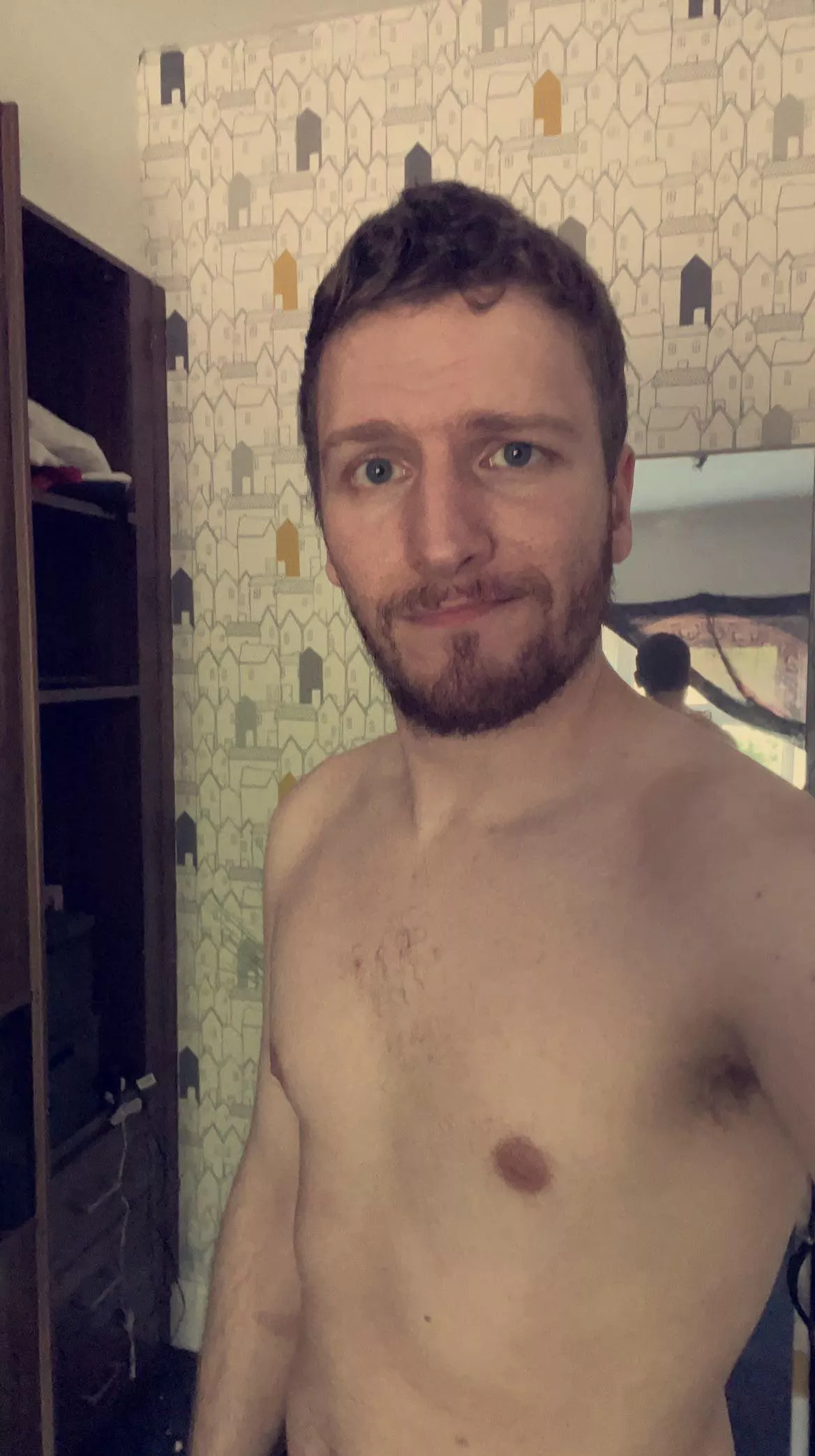 Guys assume I’m an otter, but nope, I’m totally smooth!