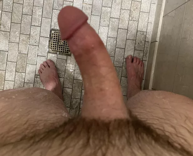 Gym shower….my feet look small!