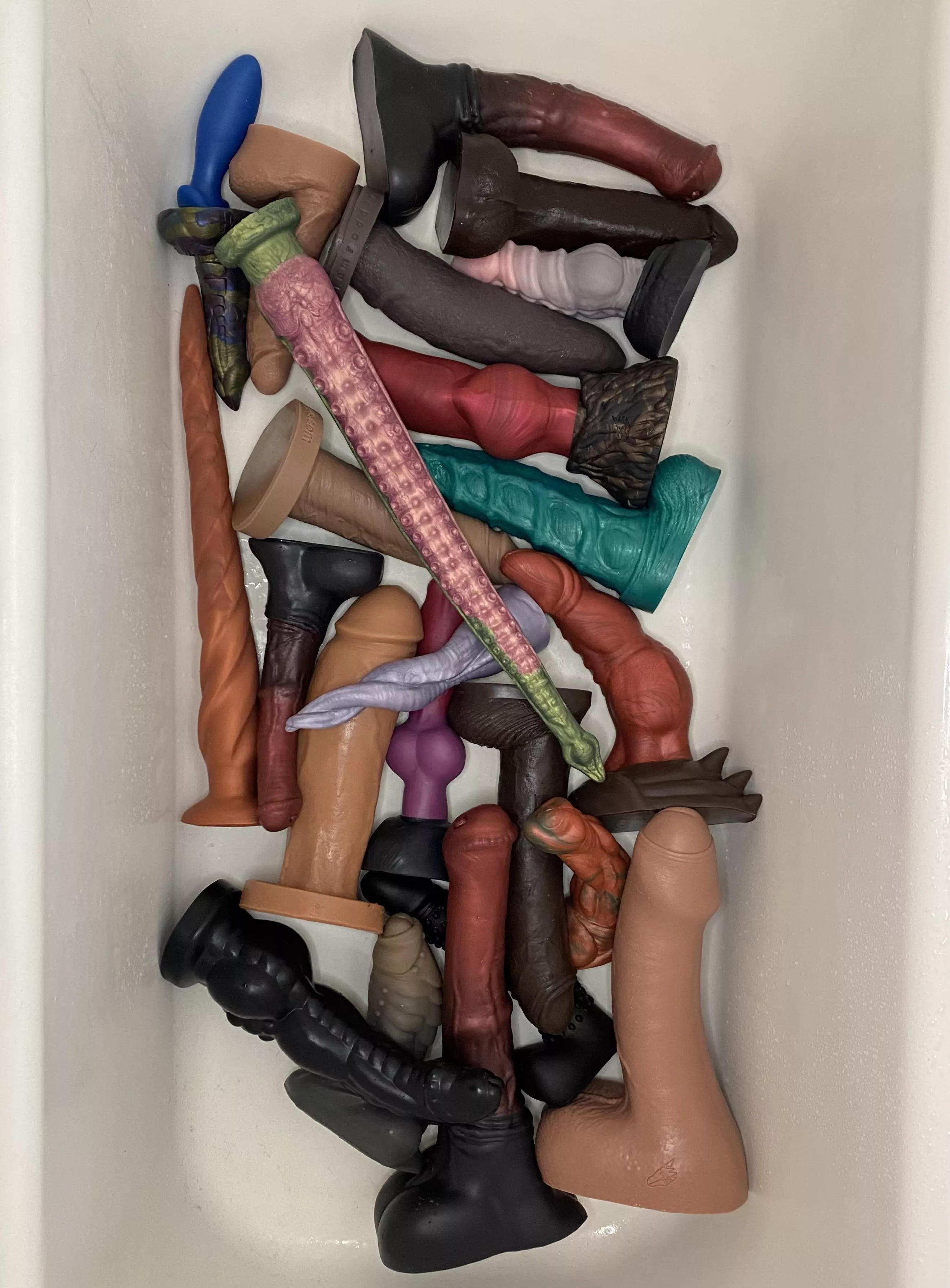 Had a friend over. We used a few toys 😂