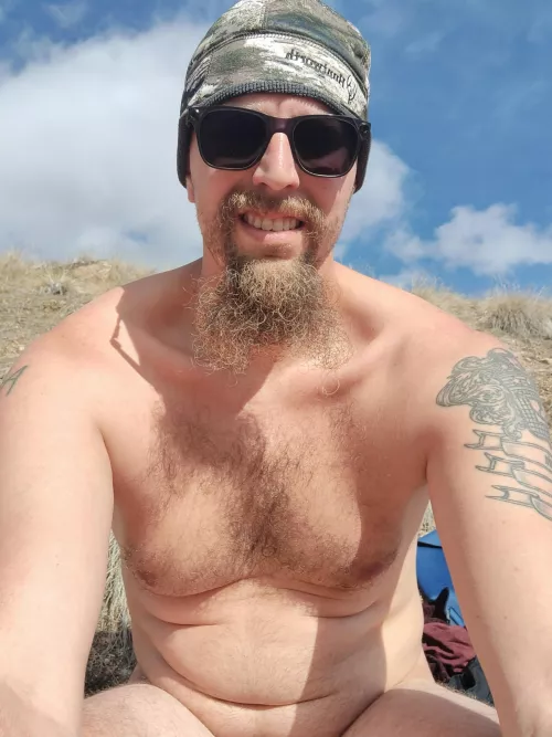 had to take a nude break. 32 is too cold for nude running