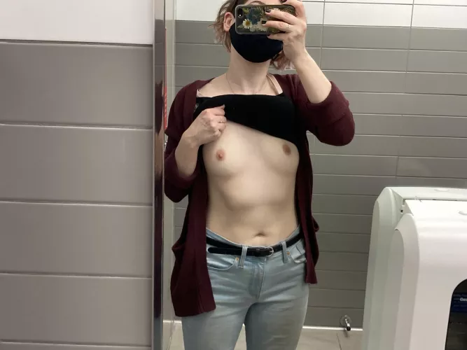 Had to take this while shopping, I couldn’t wait to show off for you