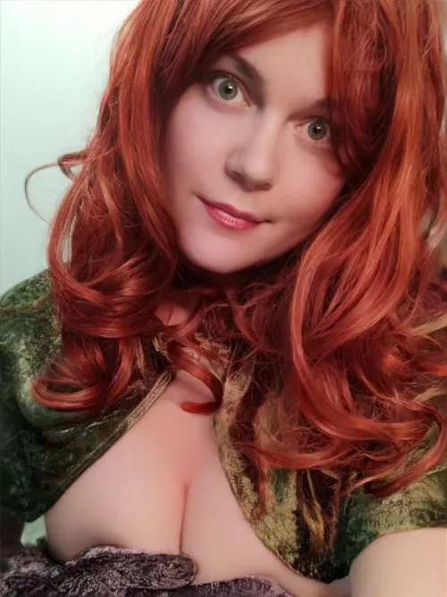 handbra in costume
