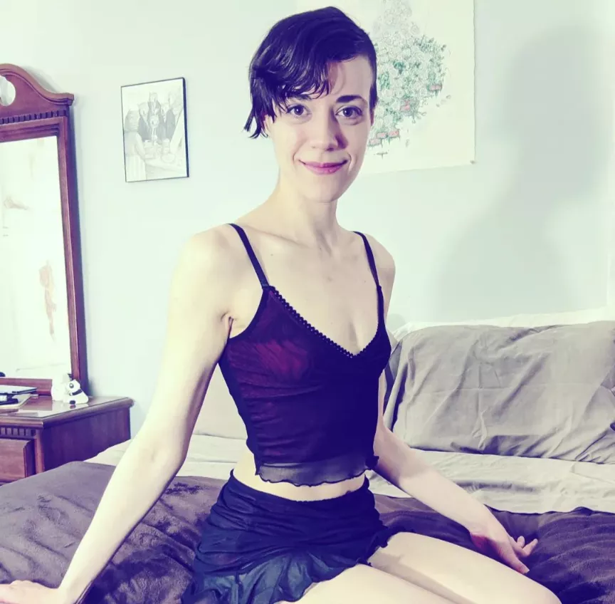 Hang in there, darling [f]