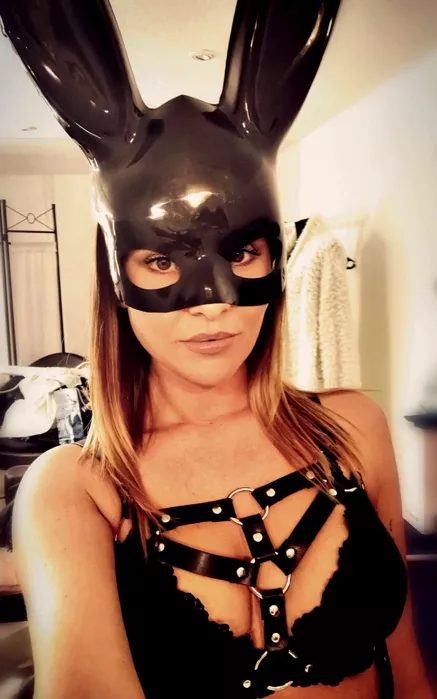 🖤 😈Happy Easter 🐰 🥰