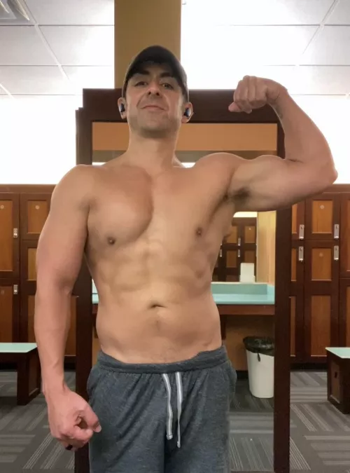 Happy Flex Friday lil bro