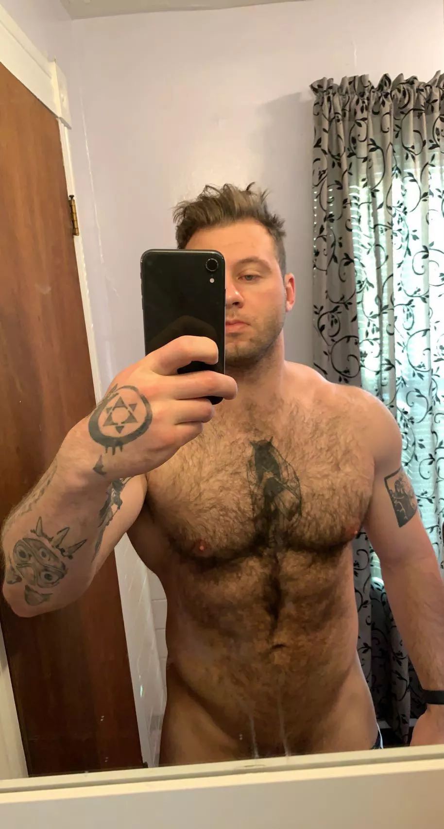 Happy Friday! Happy Friday!