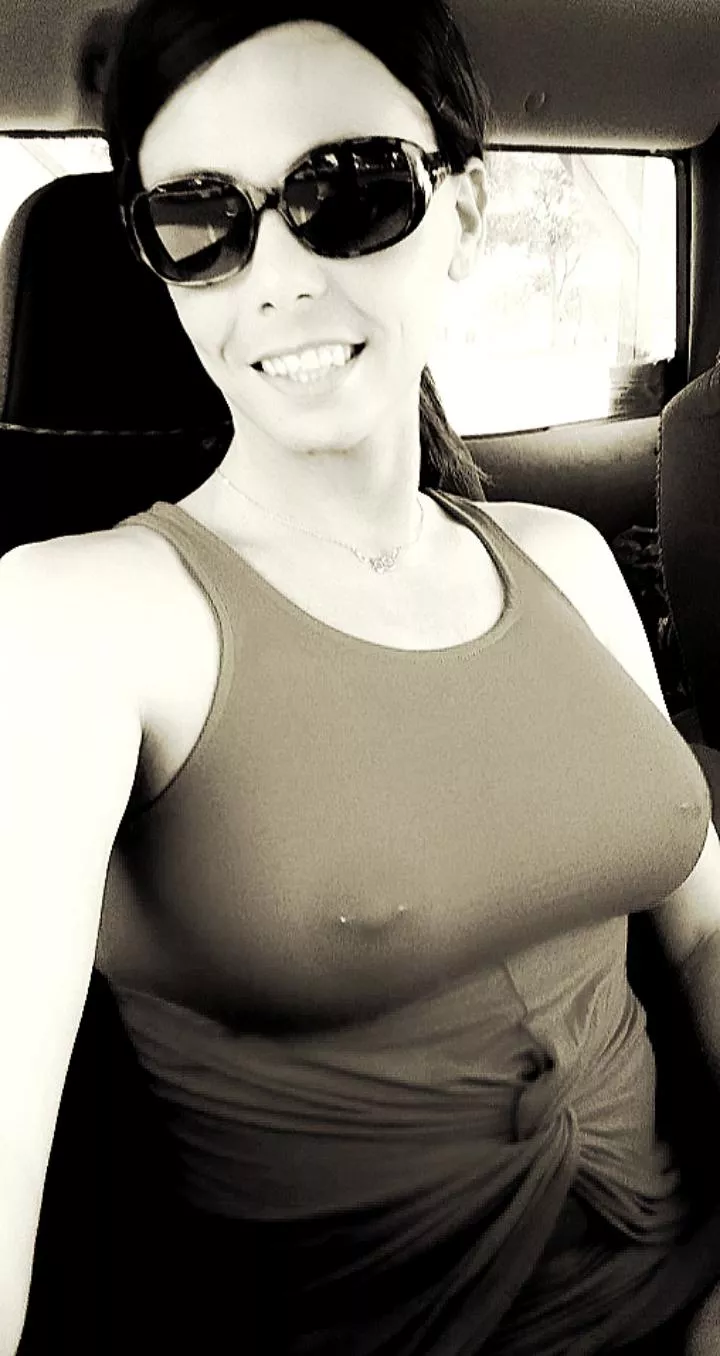 happy Friday! 💃🌈