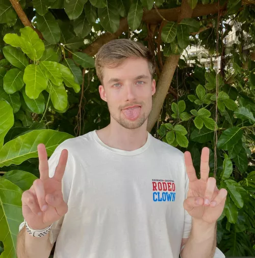 Happy Memorial Day bros! Get out and enjoy it! π₯³