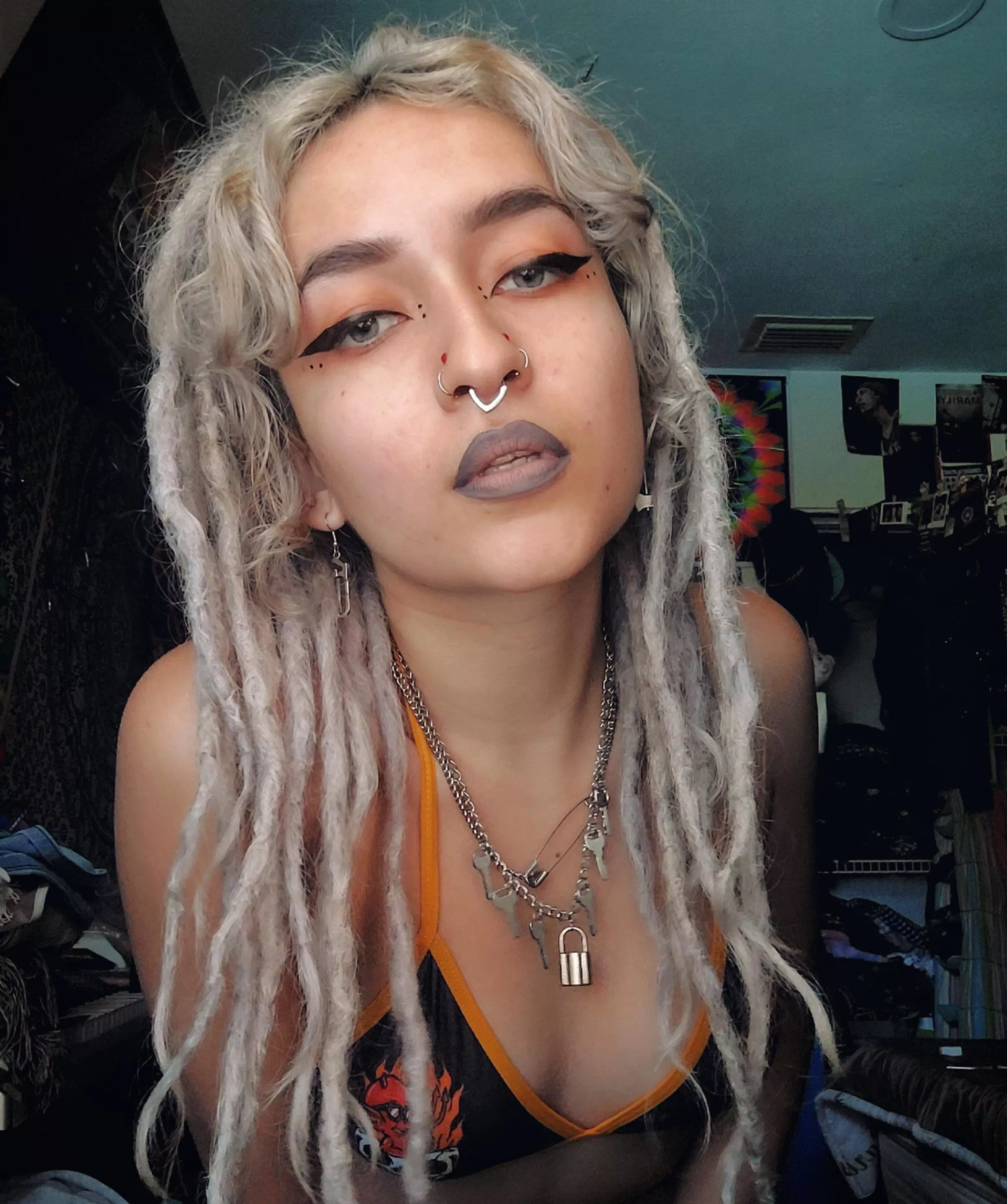 Happy Sunday beautiful babes! 😉