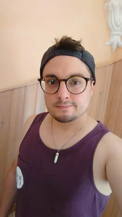 Have a selfie cause why not... 🤷🏻♂️