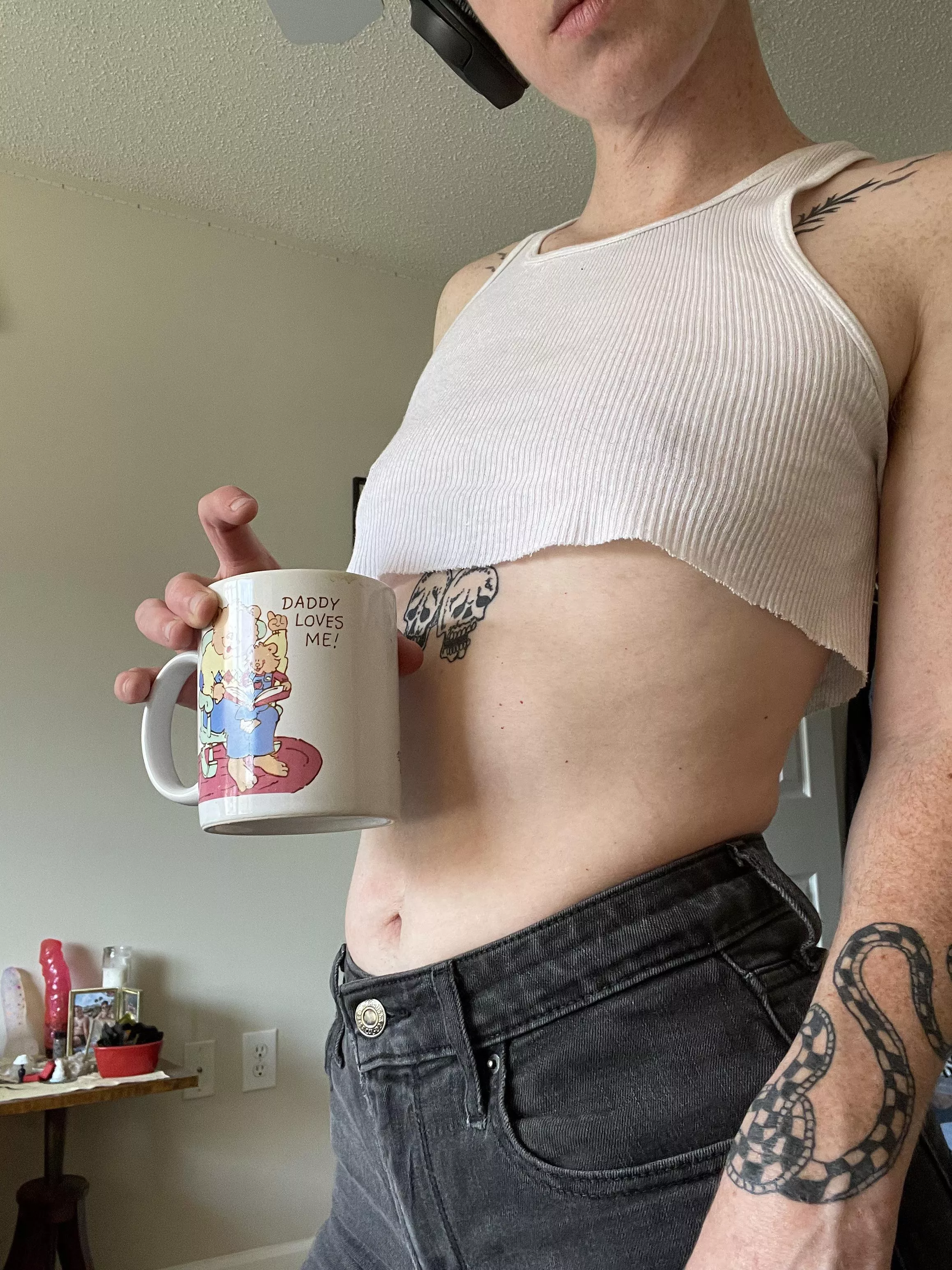 having a sweet afternoon, how about y’all? 🌞🌞🌞🌞