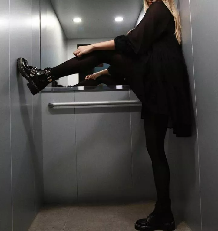 having fun 🙋🏼‍♀️