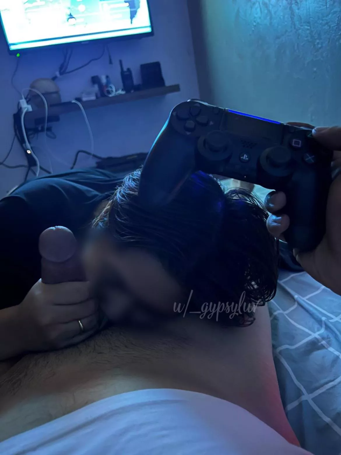 Having (f)un with my own joy stick ☺️