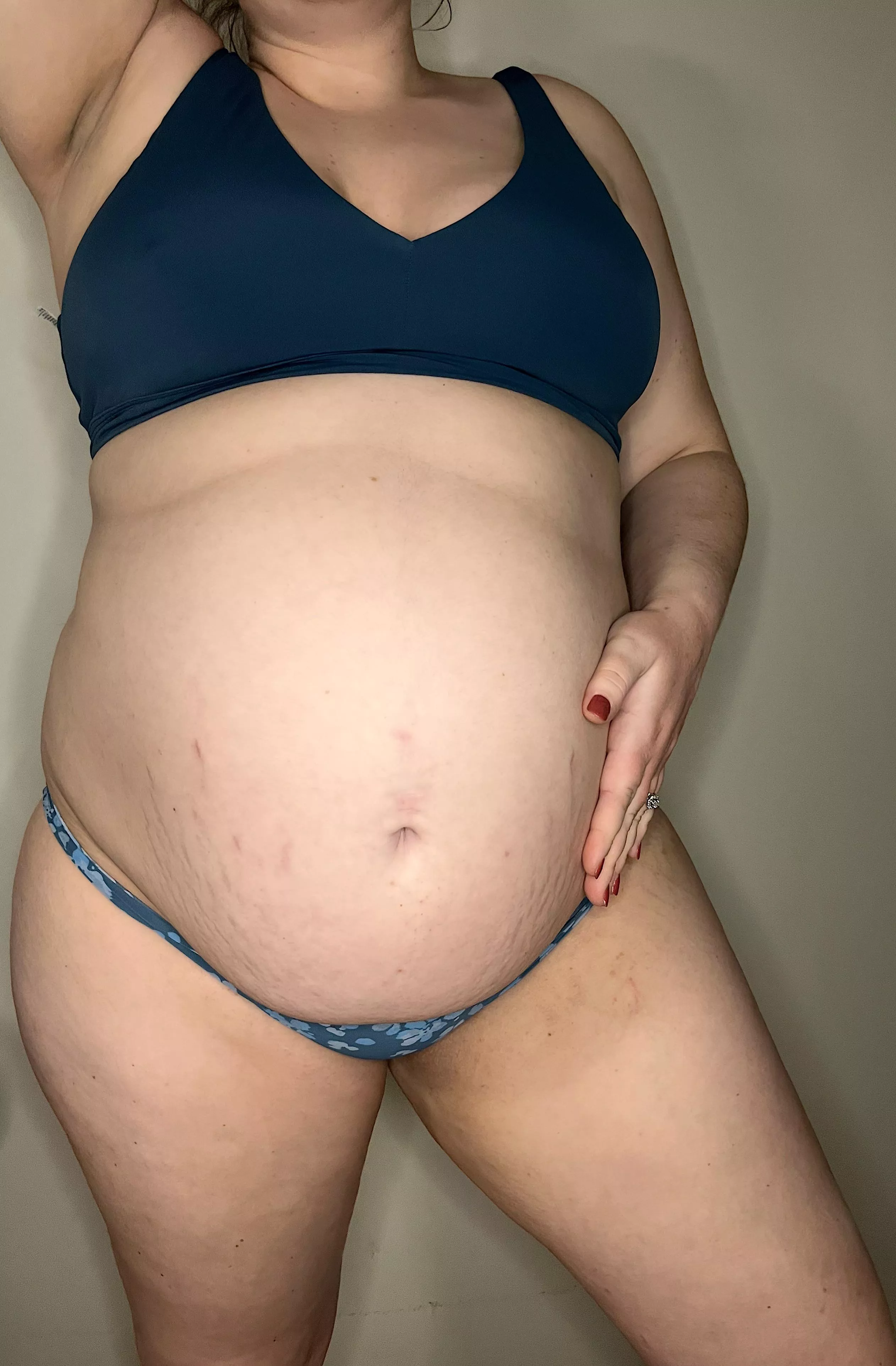 He knocked me up, how do we feel about a big belly?