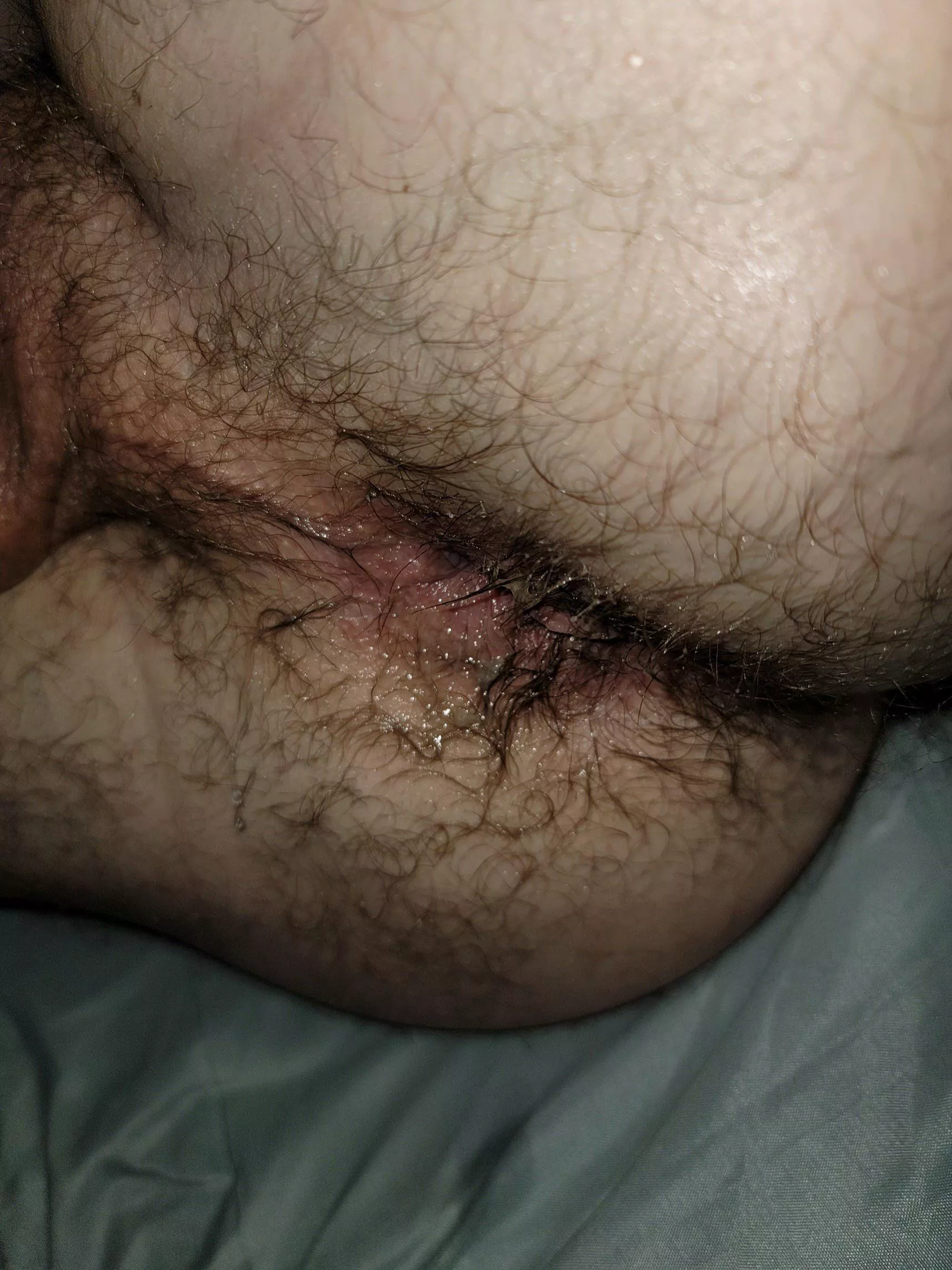 He really beat it up tonight. Four 💦 in.