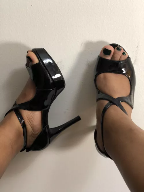 Head mistress heels