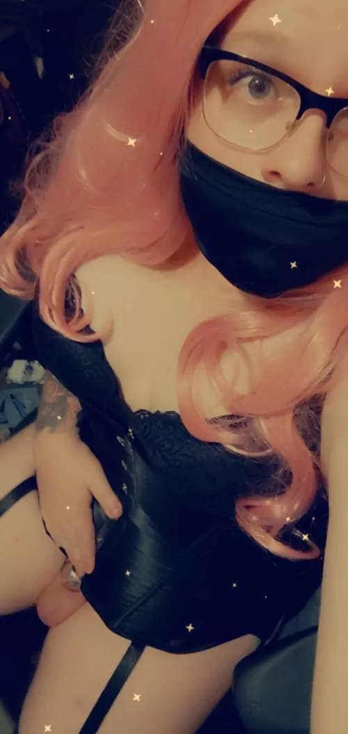 heey, it's been awhile, life got hard and I lost my job, please keep me sane on socials ❤️