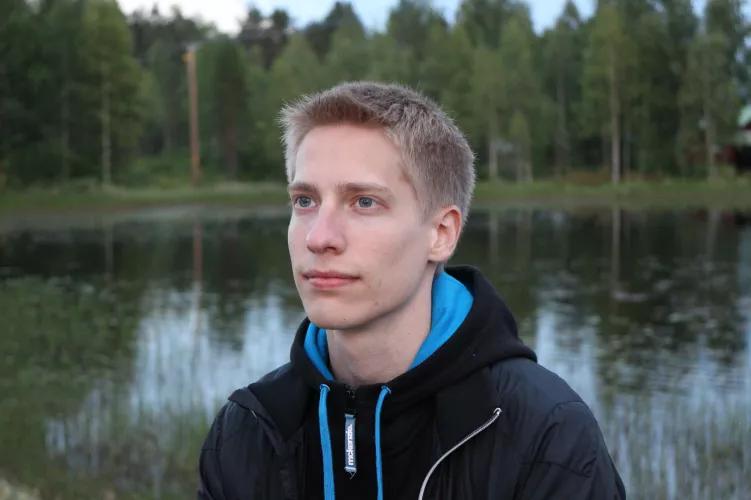 Hello! I'm a gaymer from Sweden π