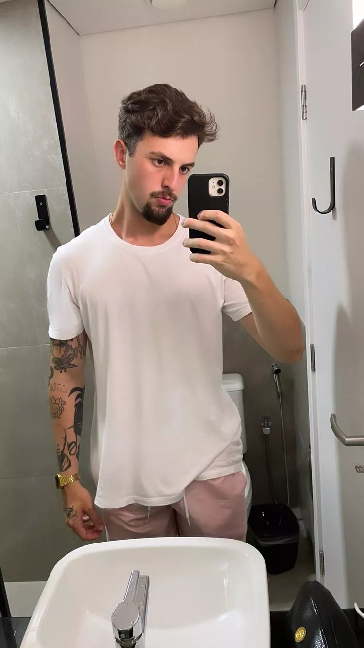 Hello ❤👀 Hello ❤👀