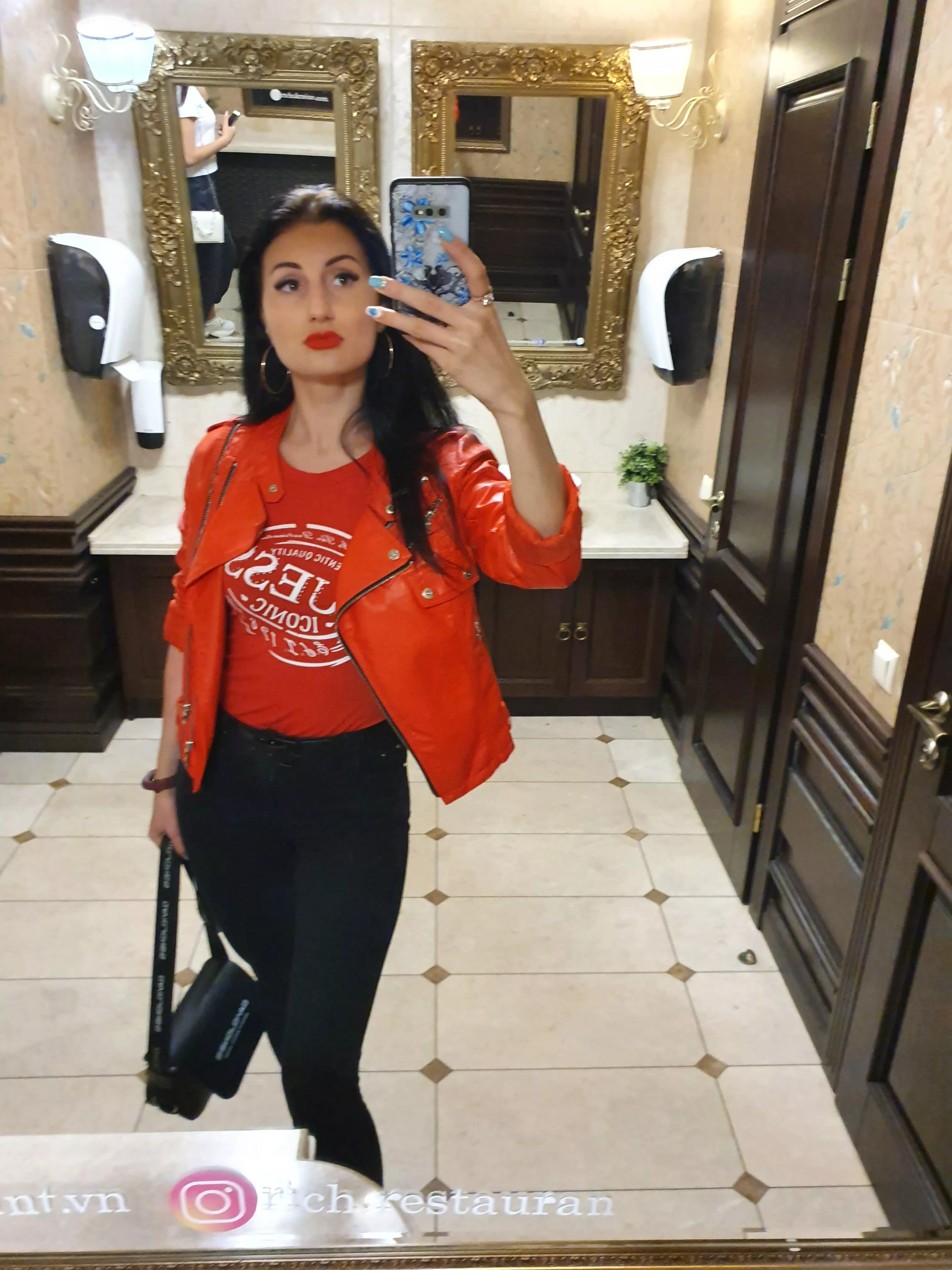 Hello 😊 when restaurants were open in Ukraine