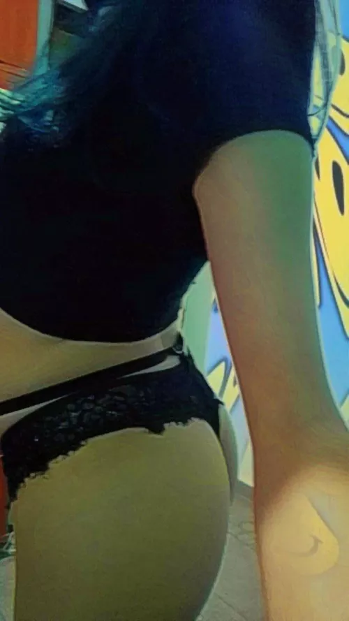 help this amateur so I can pay my rent🤗