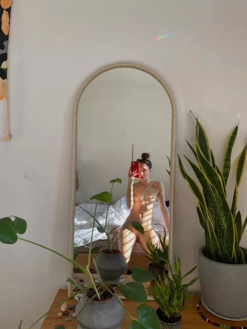 Here’s a simple nude to brighten your day