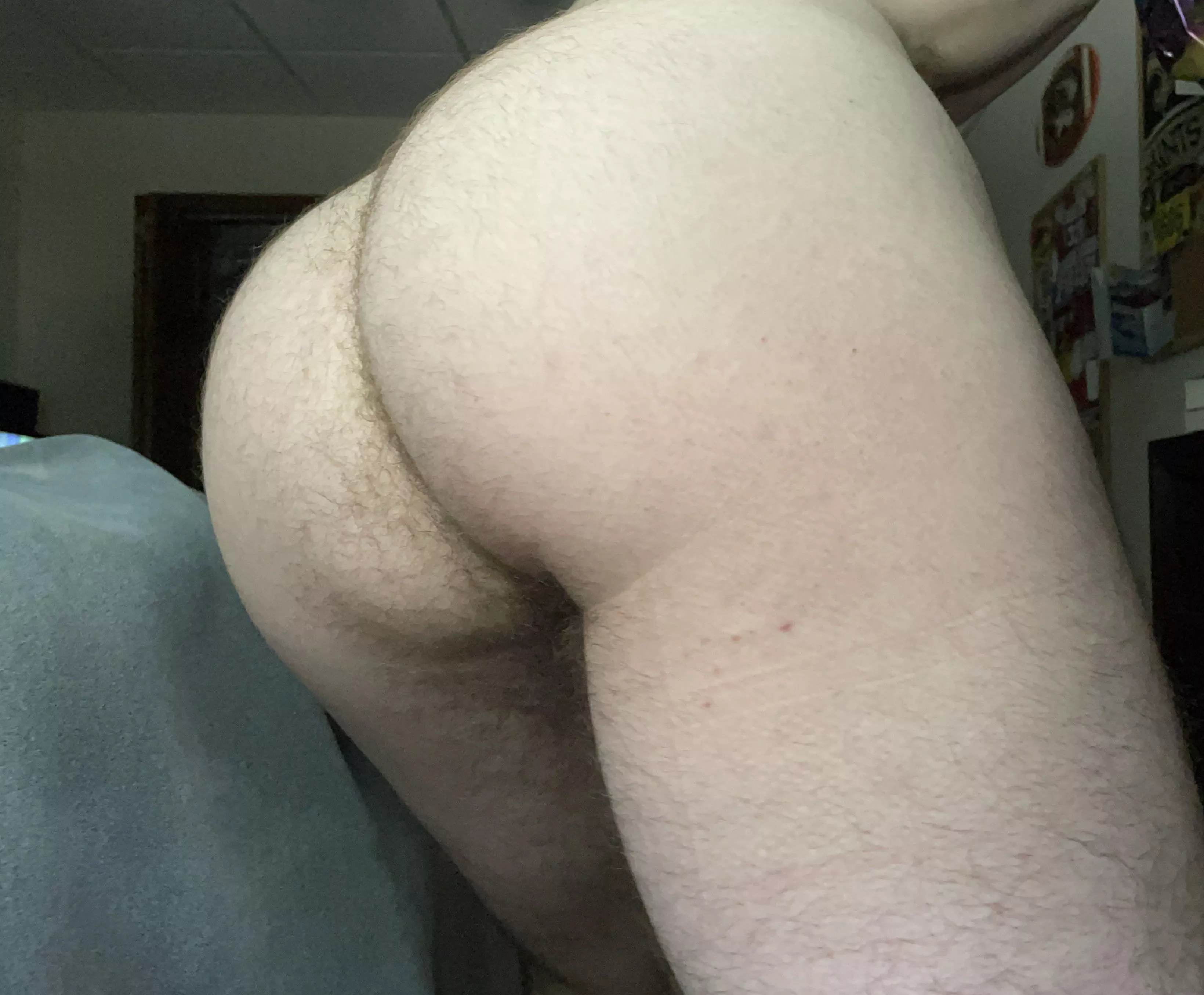 Here’s my pale ass
