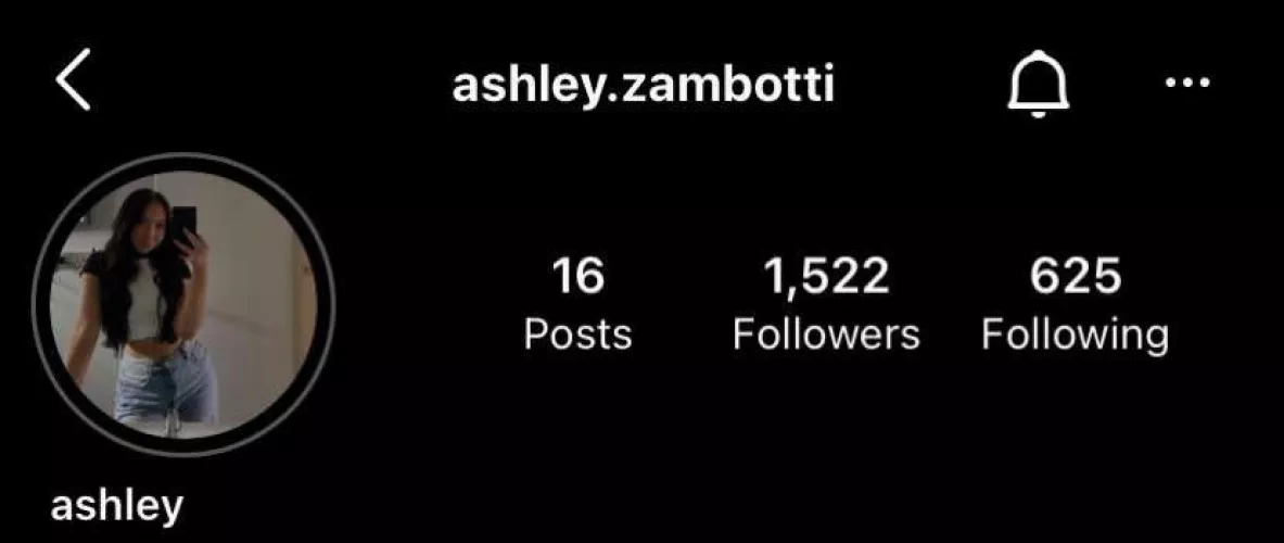 Here’s my slutty classmates Instagram. I want some kinky pervs to feed me her pics, dirty talk about them, degrade her, humiliate her, and cock her. Tributes, captions, and/or edits would be more than welcome. Get kinky and nasty! [reddit, kik, discord