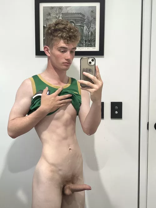 Hey ladies, who’s trying to fuck